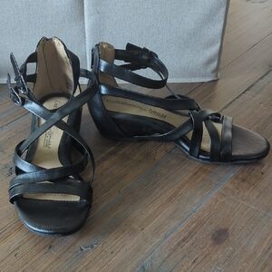 Croft & Barrow Strappy Black Sandals